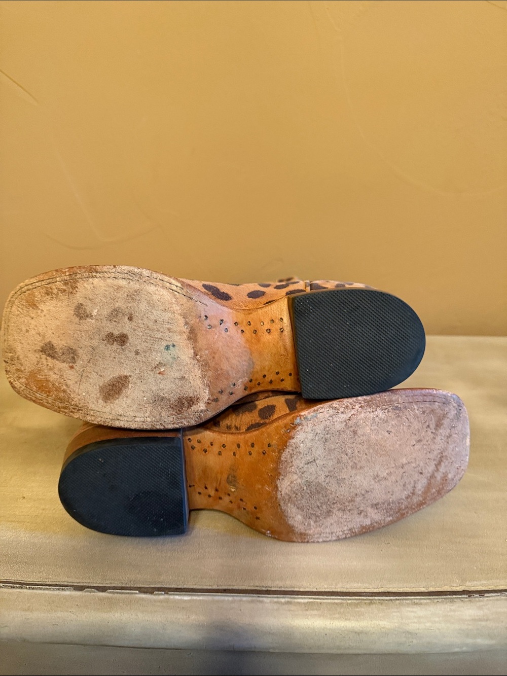 Ariat Leopard Print Cowgirl Boots with Turquoise Stitching - Picture 4 of 6